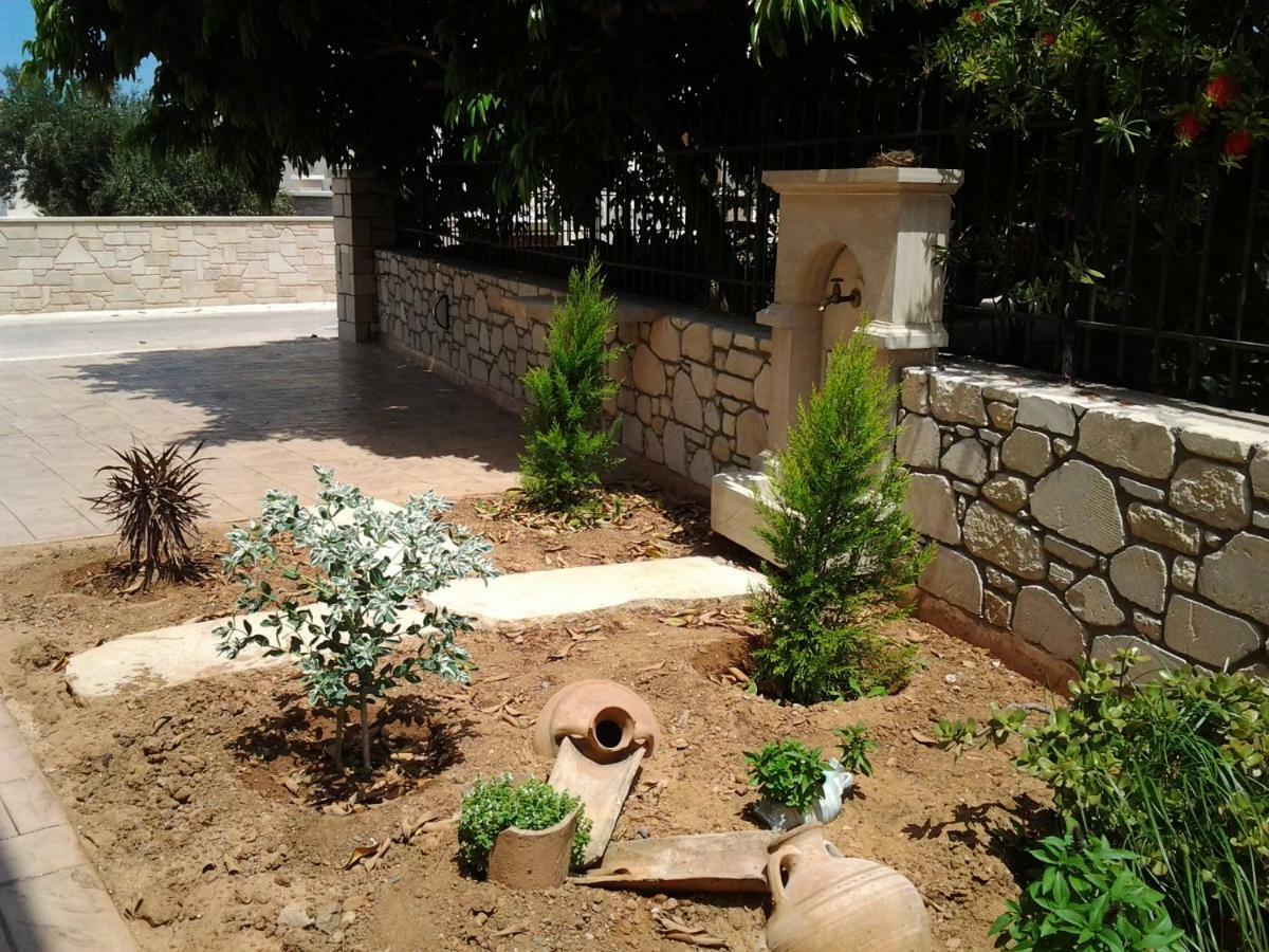 Father'S House In Kissamos Korfalonas Bagian luar foto